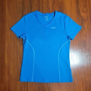 NWOT Reebok Play Dry breathable workout tee